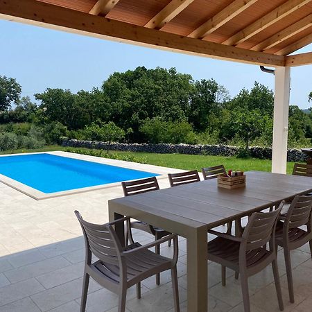 Villa Yucca Istra Лабин Экстерьер фото